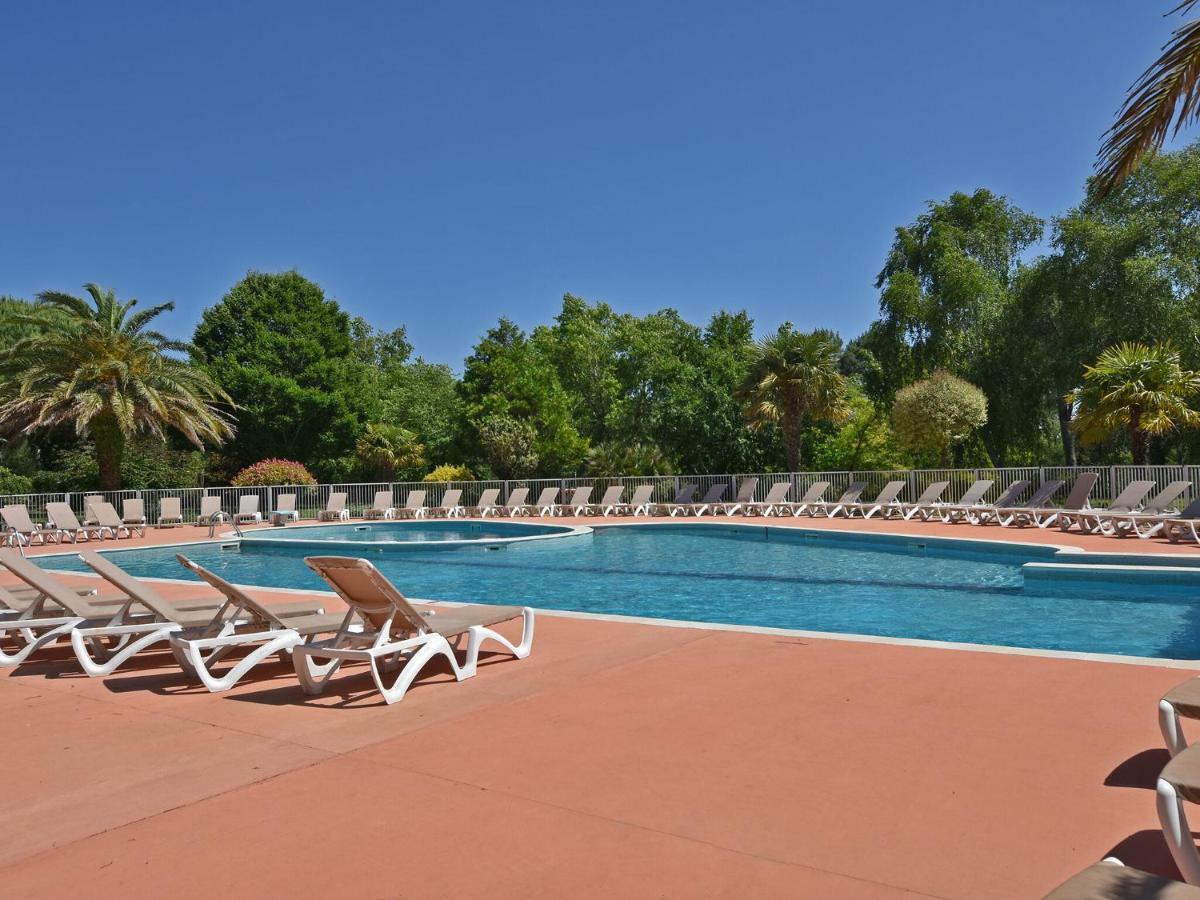 Beautiful Flat With Pool In Moliets Et Maaアパートメント エクステリア 写真